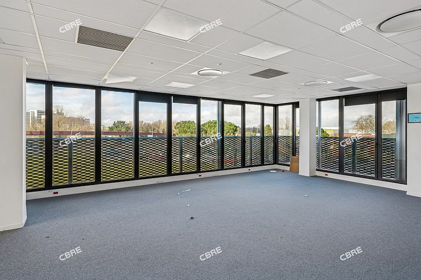 Bureau Location 33300 BORDEAUX 171 RUE LUCIEN FAURE