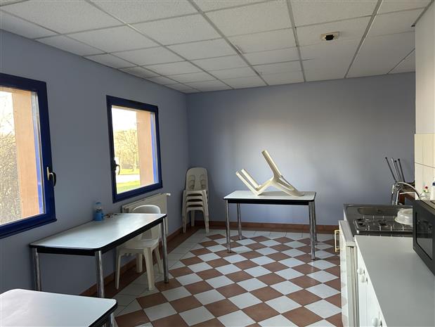 Local d'activités Location 69700 MONTAGNY