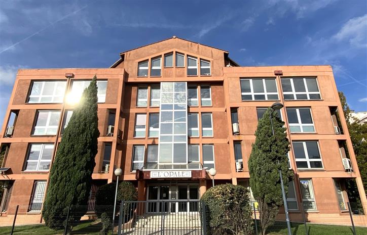 Chargement de l'image...