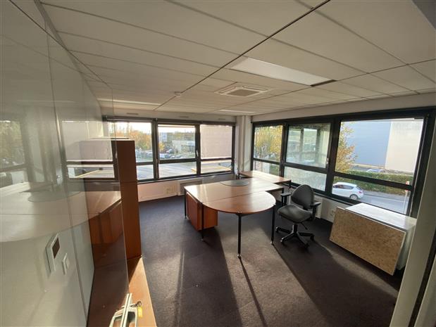 Local d'activités Location 77990 LE MESNIL AMELOT