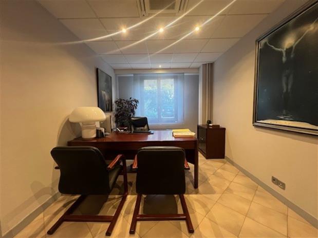 Bureau Location 06000 NICE