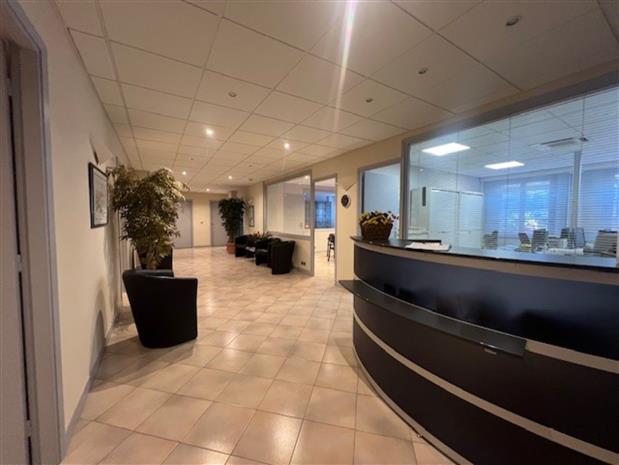 Bureau Location 06000 NICE