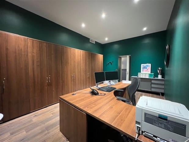 Bureau Location 06000 NICE