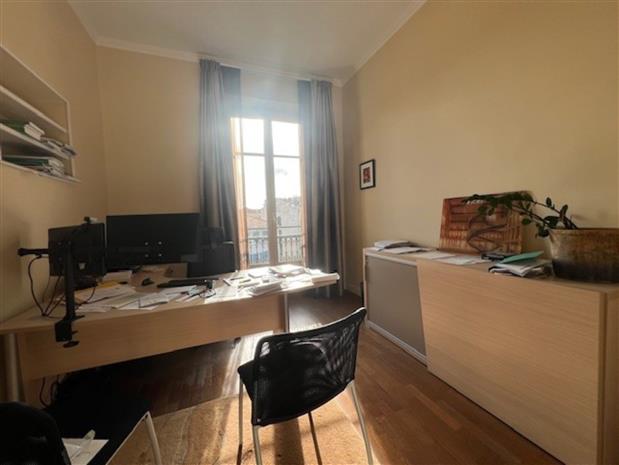 Bureau Location 06000 NICE