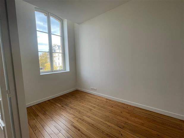 Bureau Location 33000 BORDEAUX 20 ALLEES DE TOURNY