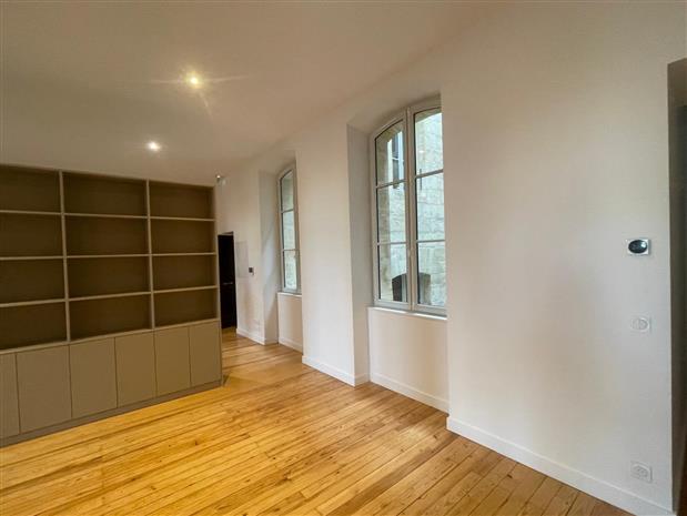 Bureau Location 33000 BORDEAUX 20 ALLEES DE TOURNY