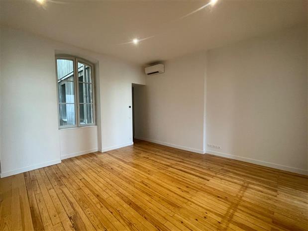 Bureau Location 33000 BORDEAUX 20 ALLEES DE TOURNY