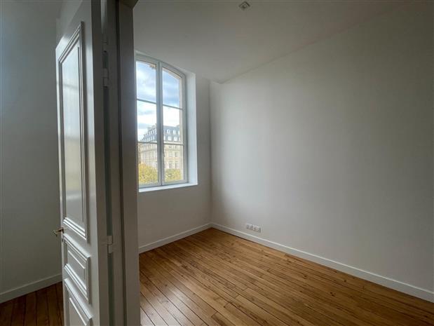 Bureau Location 33000 BORDEAUX 20 ALLEES DE TOURNY