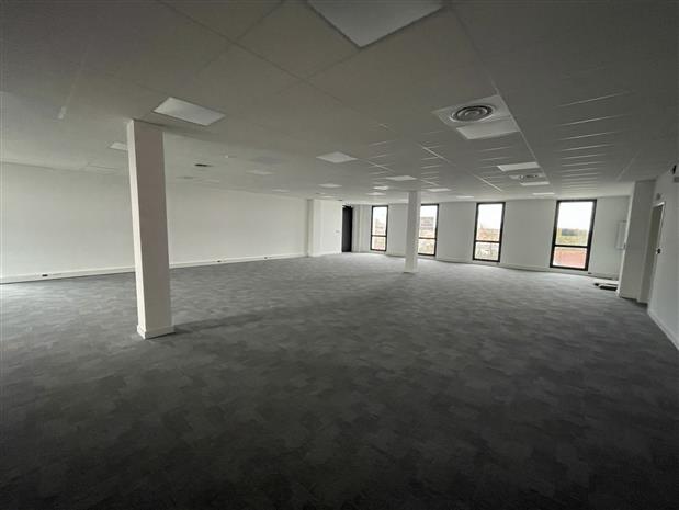 Bureau Location 44400 REZE 8 RUE DES BRUYERES