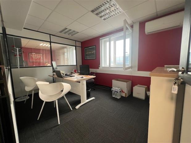 Bureau Location 06200 NICE