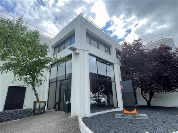 Bureau Location 33300 BORDEAUX 1 AVENUE DES 40 JOURNAUX