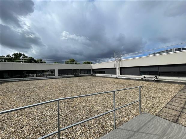 Bureau Location 33300 BORDEAUX 1 AVENUE DES 40 JOURNAUX