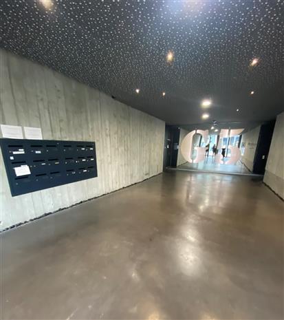 Bureau Location 33300 BORDEAUX 61 QUAI LAWTON