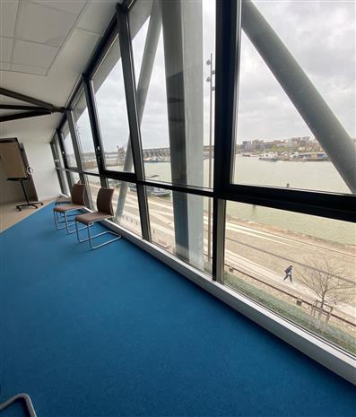 Bureau Location 33300 BORDEAUX 61 QUAI LAWTON