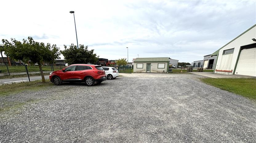 Local d'activités Vente 31410 NOE