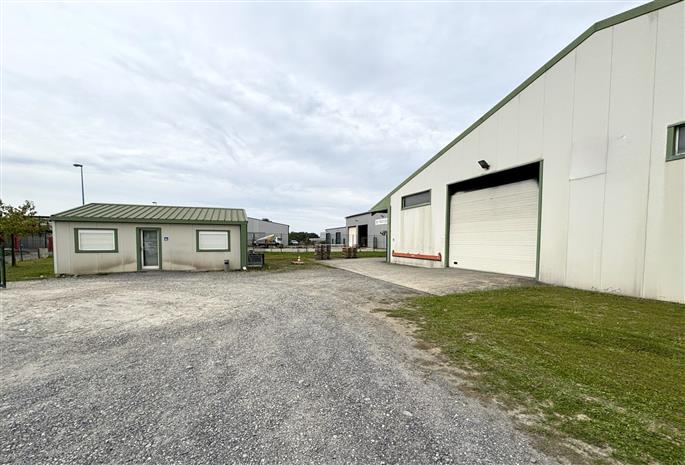 Local d'activités Vente 31410 NOE