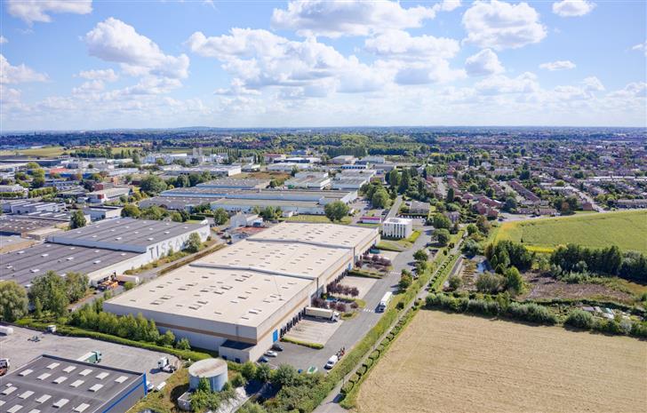 Entrepôt / Local d'activités Location 59960 NEUVILLE EN FERRAIN