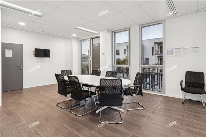 Bureau Vente 33300 BORDEAUX 2 AVENUE ANDRE REINSON
