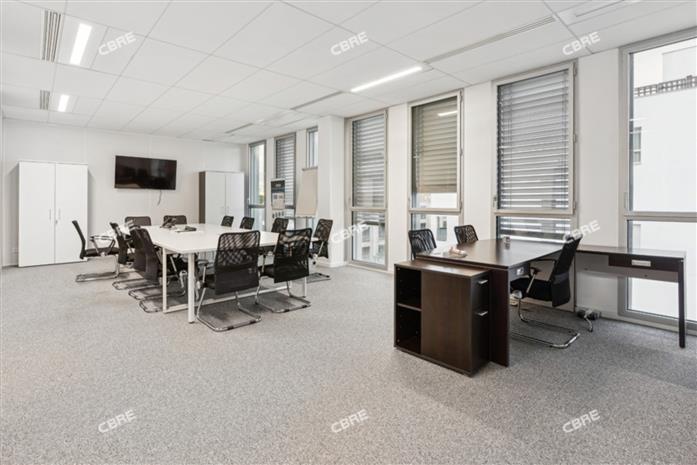 Bureau Vente 33300 BORDEAUX 2 AVENUE ANDRE REINSON