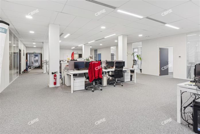 Bureau Vente 33300 BORDEAUX 2 AVENUE ANDRE REINSON