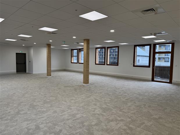 Bureau Location 44200 NANTES 36 BOULEVARD GISELE HALIMI