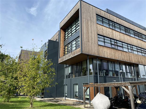 Bureau Location 33700 MERIGNAC 14 CHEMIN DE MAGRET