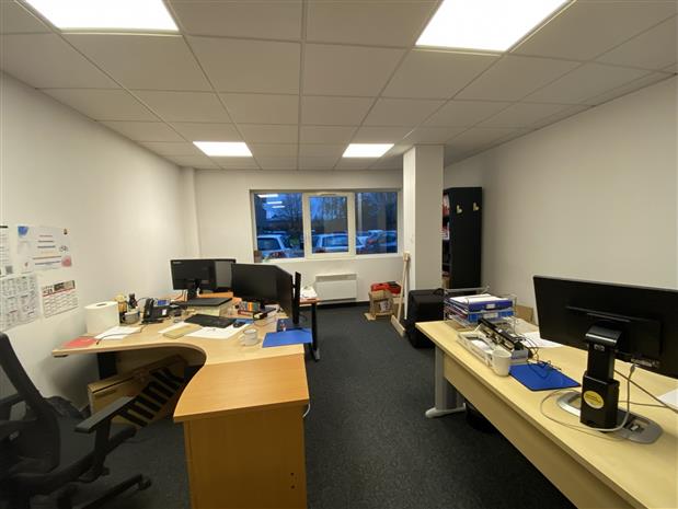 Bureau Location 59118 WAMBRECHIES