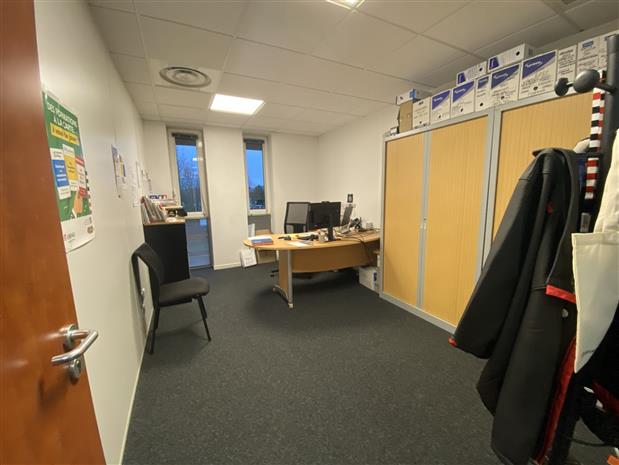 Bureau Location 59118 WAMBRECHIES