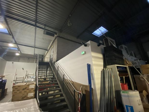 Bureau Location 59118 WAMBRECHIES