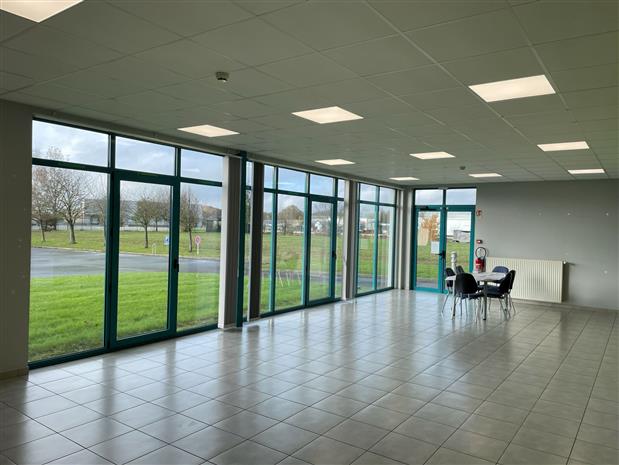 Entrepôt / Local d'activités Location 35150 JANZE