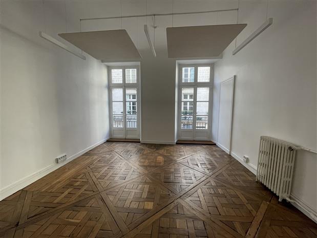 Bureau Location 44000 NANTES 19 RUE CREBILLON