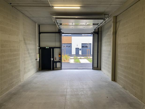 Local d'activités Location 33170 GRADIGNAN