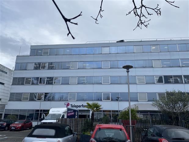 Bureau Location 33300 BORDEAUX 230 BOULEVARD GODARD