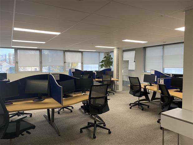 Bureau Location 33300 BORDEAUX 230 BOULEVARD GODARD