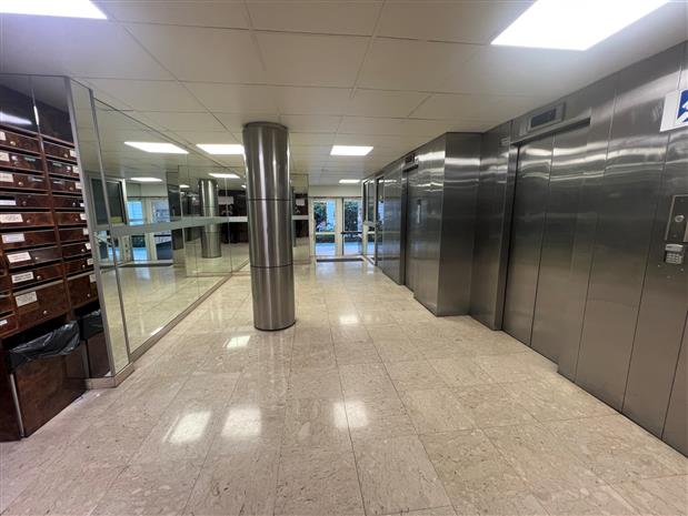 Bureau Location 06000 NICE