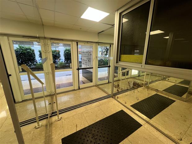 Bureau Location 06000 NICE