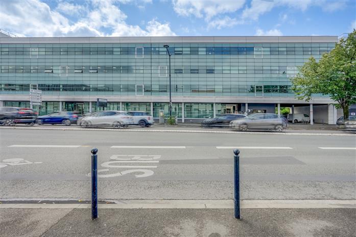 Bureau Location 33300 BORDEAUX 1 PLACE RAVEZIES