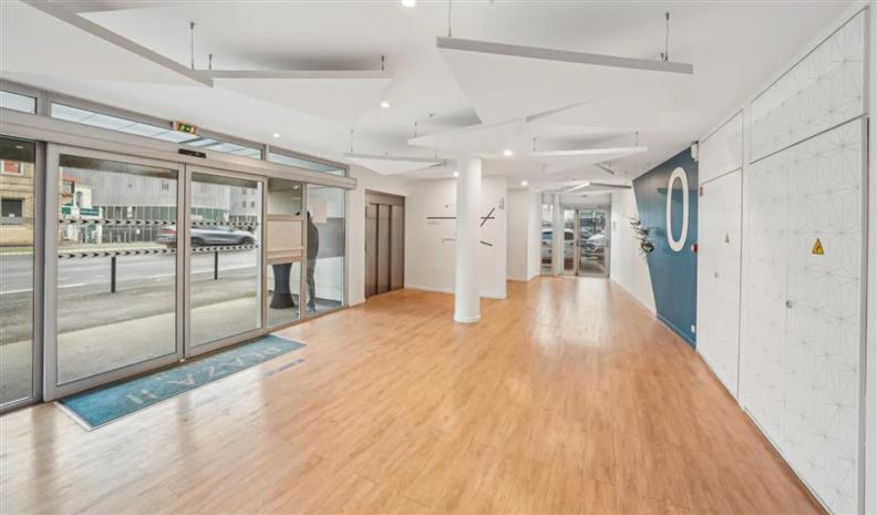 Bureau Location 33300 BORDEAUX 2 PLACE RAVEZIES