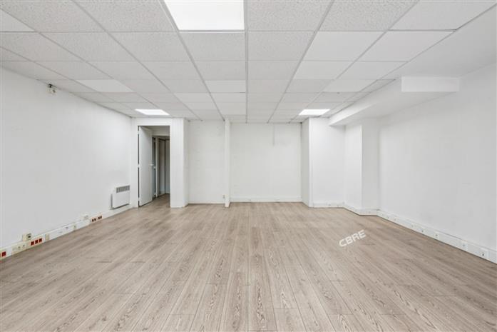 Commerce Location 92120 MONTROUGE