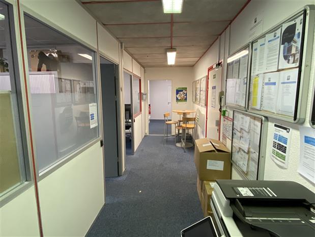 Bureau Location 59273 FRETIN