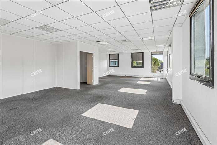 Bureau Vente/Location 33700 MERIGNAC 18 AVENUE PYTHAGORE