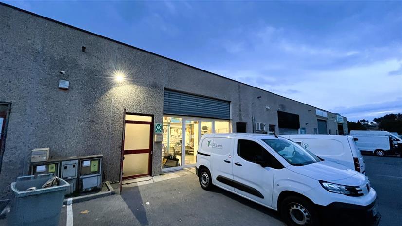 Local d'activités Location 06600 ANTIBES 511 RUE HENRI LAUGIER