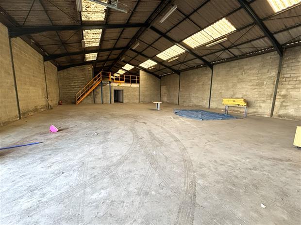 Local d'activités Location 31120 PORTET SUR GARONNE