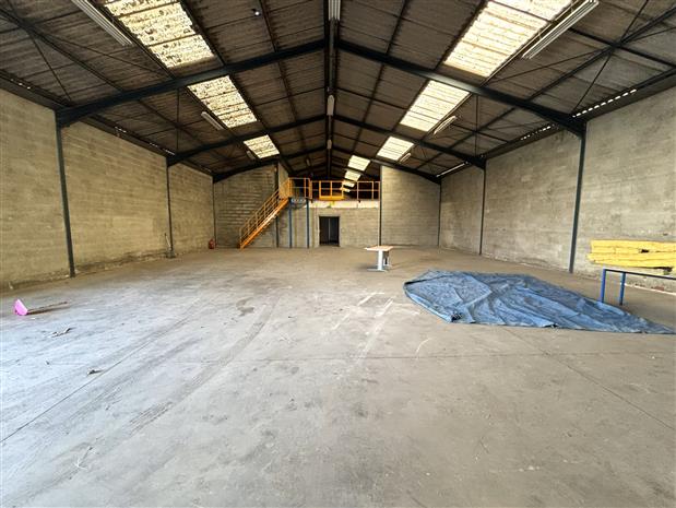 Local d'activités Location 31120 PORTET SUR GARONNE