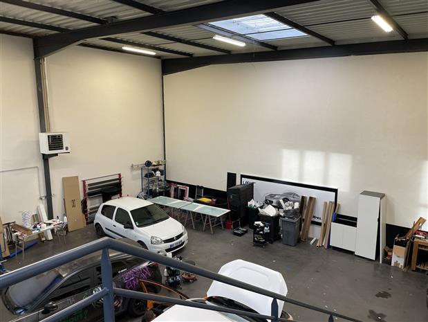 Local d'activités Vente/Location 69190 ST FONS