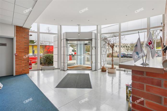 Entrepôt / Local d'activités Vente/Location 91090 LISSES