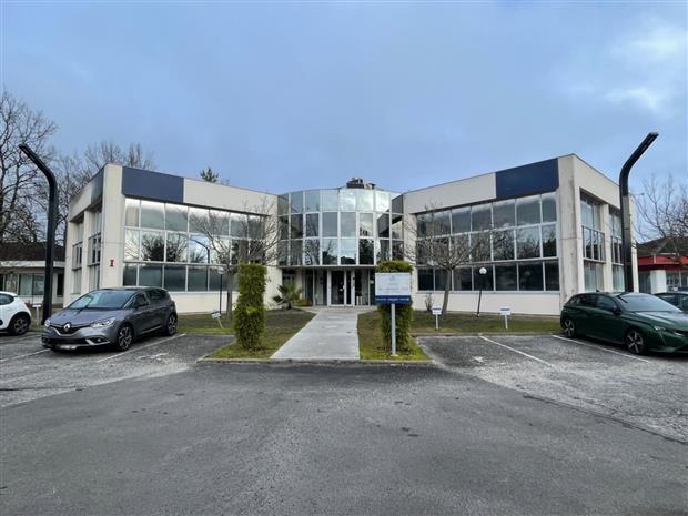 Bureau Vente/Location 33700 MERIGNAC 11 AVENUE HENRI BECQUEREL
