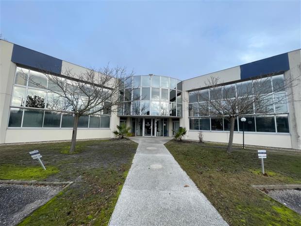 Bureau Vente/Location 33700 MERIGNAC 11 AVENUE HENRI BECQUEREL