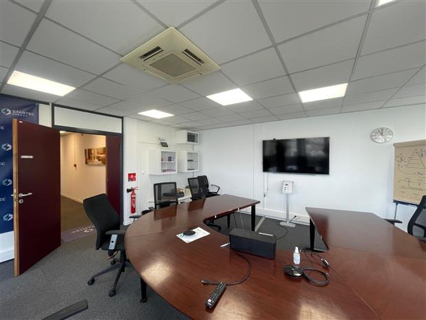 Bureau Vente/Location 33700 MERIGNAC 11 AVENUE HENRI BECQUEREL