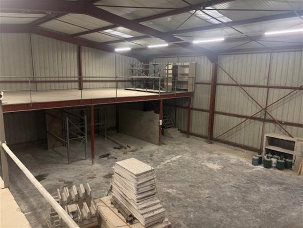 Local d'activités Location 91160 CHAMPLAN